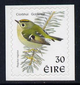Ireland 1997-2000 Birds - Goldcrest 30p self adhesive Perf 9x10 unmounted mint SG 1086, stamps on birds, stamps on goldcrest, stamps on self adhesive