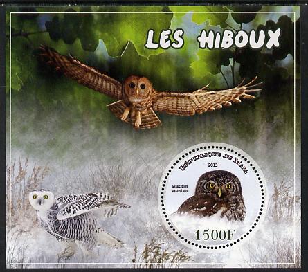 Mali 2013 Owls perf sheetlet containing one circular value unmounted mint, stamps on circular, stamps on shaped, stamps on owls, stamps on birds, stamps on birds of prey