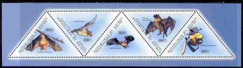 Guinea - Conakry 2011 Bats perf sheetlet containing set of 5 triangular shaped values unmounted mint, stamps on triangulars, stamps on shaped, stamps on mammals, stamps on bats
