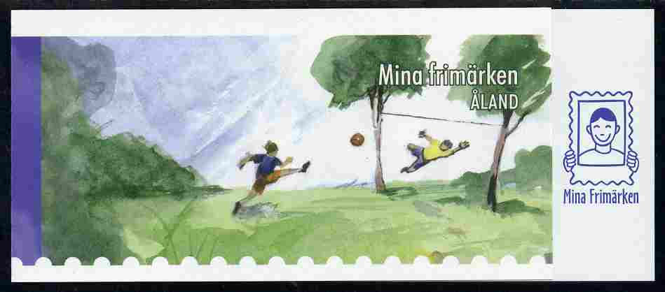 Aland Islands 2007 Girls Football (8 x 1st Class) self-adhesive booklet complete and fine SG SB20, stamps on football, stamps on women, stamps on self adhesive