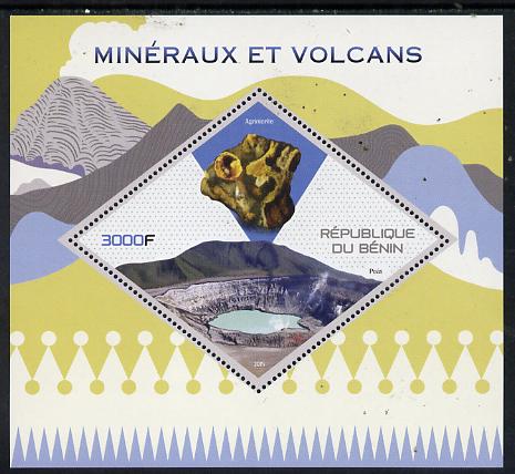 Benin 2015 Minerals & Volcanoes perf deluxe sheet containing one diamond shaped value unmounted mint, stamps on minerals, stamps on volcanoes, stamps on shaped, stamps on diamond