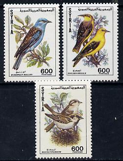 Syria 1991 Birds set of 3 unmounted mint, SG 1806-08, stamps on birds     oriole    sparrow    roller