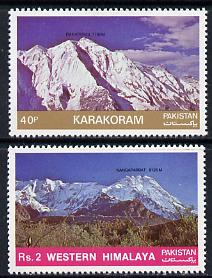 Pakistan 1985 Mountain Peaks #2 set of 2 unmounted mint, SG 674-75*, stamps on mountains