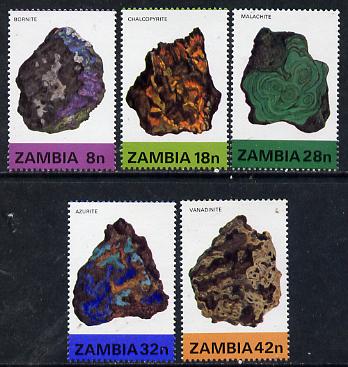 Zambia 1982 Minerals (2nd Series) set of 5 unmounted mint, SG 370-74*, stamps on minerals