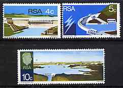 South Africa 1972 Verwoerd Dam set of 3 unmounted mint, SG 307-9*, stamps on dams, stamps on civil engineering, stamps on irrigation