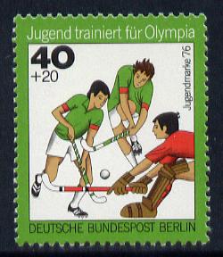 Germany - West Berlin 1976 Field Hockey 40pf from Olympics set unmounted mint SG B502, stamps on sport, stamps on olympics, stamps on field hockey