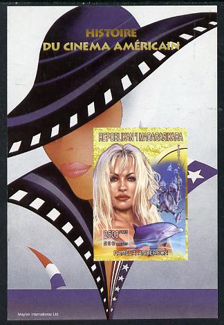 Madagascar 1999 History of American Cinema - Pamela Anderson imperf m/sheet unmounted mint. Note this item is privately produced and is offered purely on its thematic appeal , stamps on personalities, stamps on films, stamps on cinema, stamps on entertainments, stamps on movies, stamps on dolphins, stamps on marine life