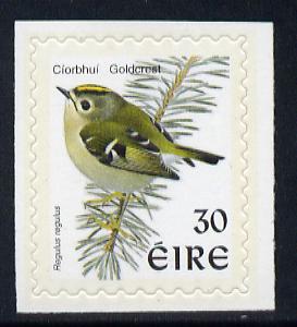 Ireland 1997-2000 Birds - Goldcrest 30p self adhesive Perf 9x10 with phosphor frame unmounted mint SG 1086p, stamps on birds, stamps on goldcrest, stamps on self adhesive