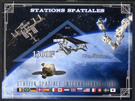 Ivory Coast 2013 Space Stations - International Space Station (ISS) imperf m/sheet containing triangular value unmounted mint, stamps on space, stamps on triangular, stamps on science, stamps on shaped