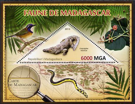 Madagascar 2013 Fauna - Nile Crocodile perf sheetlet containing one triangular value unmounted mint, stamps on triangulars, stamps on maps, stamps on animals, stamps on reptiles, stamps on crocodiles, stamps on snakes, stamps on birds