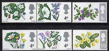 Great Britain 1967 British Wild Flowers unmounted mint set of 6 (phosphor) SG 717-22p, stamps on flowers