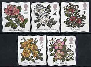 Great Britain 1991 World Congress of Roses set of 5 unmounted mint SG 1568-72, stamps on roses   flowers
