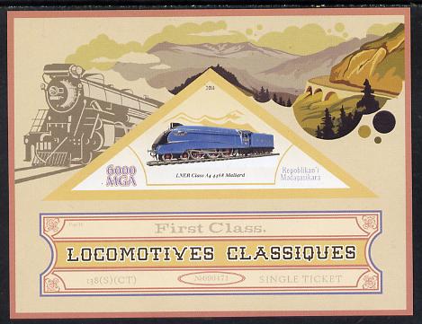 Madagascar 2014 Classic Locomotives - LNER A4 Pacific imperf s/sheet containing one triangular-shaped value unmounted mint , stamps on shaped, stamps on railways, stamps on triangular