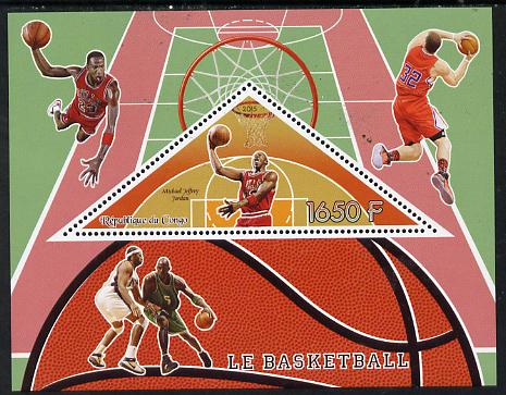 Congo 2015 Basketball perf deluxe sheet containing one triangular value unmounted mint, stamps on sport, stamps on basketball, stamps on shaped, stamps on triangulars, stamps on triangles
