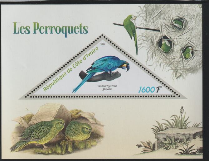 Ivory Coast 2016 Parrots perf deluxe sheet containing one triangular value unmounted mint, stamps on triangular, stamps on shaped, stamps on birds, stamps on parrots