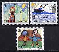 Faroe Islands 1979 International Year of The Child set of 3 (Childrens Drawings) unmounted mint SG 44-46*, stamps on children, stamps on  iyc , stamps on arts, stamps on slania
