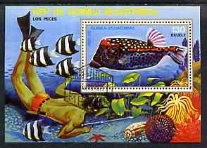 Equatorial Guinea 1975 Fish (Diver on Sea Bottom) 130ek perf m/sheet very fine cto used, stamps on fish    scuba-diving     shells     marine-life