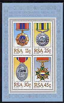 South Africa 1984 Military Medals m/sheet containing set of 4 unmounted mint, SG MS 576, stamps on militaria, stamps on medals