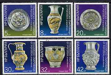 Bulgaria 1987 Treasures of Rogozen unmounted mint set of 6, SG 3415-20, Mi 3553-58*, stamps on antiques    jewellry