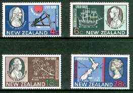 New Zealand 1969 Bicentenary of Captain Cook's Landing set of 4 unmounted mint, SG 906-909, stamps on , stamps on  stamps on ships, stamps on explorers, stamps on cook, stamps on maps, stamps on flowers