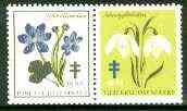 Cinderella - Germany 1963 Christmas TB seal se-tenant pair (flowers) unmounted mint, stamps on , stamps on  stamps on cinderella, stamps on christmas, stamps on tb, stamps on diseases, stamps on medical, stamps on flowers