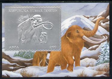 South Ossetia Republic 1994 Prehistoric Mammals 2500 value m/sheet in silver unmounted mint, stamps on animals  dinosaurs