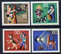 Germany - West Berlin 1972 Humanitarian Relief - Animal Protection set of 4 unmounted mint SG B414-17, stamps on animals, stamps on cats, stamps on dogs