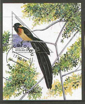 Benin 1999 Birds (triangular stamp) perf m/sheet fine cto used , stamps on birds, stamps on triangulars