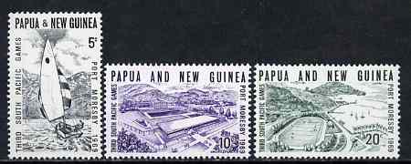 Papua New Guinea 1969 Third South Pacific Games set of 3 unmounted mint, SG 156-58, stamps on sport, stamps on sailing, stamps on swimming