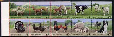 New Zealand 1995 Farmyard Animals $4.50 booklet complete & pristine containing pane of 10 stamps, SG SB76, stamps on farming, stamps on animals, stamps on sheep, stamps on ovine, stamps on deer, stamps on horses, stamps on cows, stamps on bovine, stamps on goats, stamps on turkeys, stamps on ducks, stamps on pigs, stamps on swine, stamps on dogs, stamps on collie