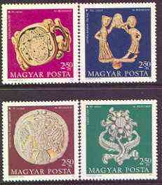 Hungary 1973 Jewelled Treasures perf set of 4 unmounted mint, SG 2830-33, stamps on jewellry, stamps on 