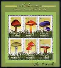 Maldive Islands 2001 (?) Fungi perf sheetlet #2 containing 6 values signed by Thomas C Wood the designer, stamps on fungi