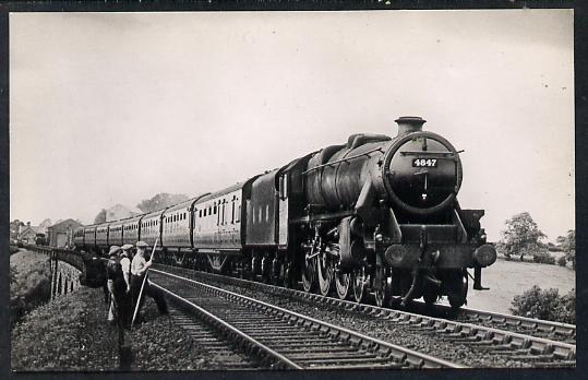 Postcard by Ian Allan - LMS up Edinburgh to St Pancras Express hauled by Class 5 4-6-0 No.4847, black & white, unused and in good condition, stamps on railways