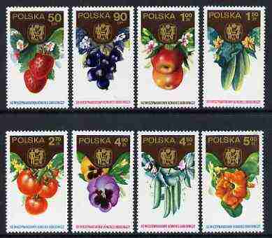 Poland 1974 19th International Horticultural Congress set of 8 fruits, vegetables & flowers unmounted mint, SG 2316-23, stamps on fruit, stamps on strawberries, stamps on apples, stamps on flowers, stamps on pansies