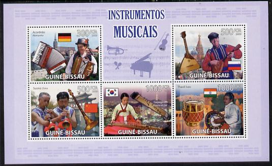 Guinea - Bissau 2009 Musical Instruments perf sheetlet containing 5 values unmounted mint, stamps on music
