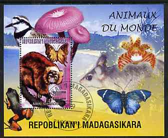 Madagascar 1999 Animals of the World #14 perf m/sheet showing Lemur #7, background shows Frog, Bird, Butterfly, Fungi & Orchid, fine cto used, stamps on flowers, stamps on orchids, stamps on animals, stamps on apes, stamps on frogs, stamps on fungi, stamps on butterflies, stamps on 