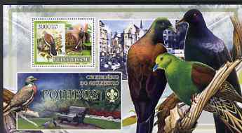 Guinea - Bissau 2007 Birds - Pigeons large perf s/sheet containing 1 value (Scout logo in background) unmounted mint, stamps on , stamps on  stamps on birds, stamps on  stamps on scouts, stamps on  stamps on pigeons