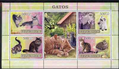 Guinea - Bissau 2007 Domestic Cats perf sheetlet containing 4 values & 2 labels unmounted mint, stamps on cats
