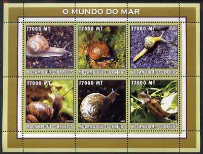 Mozambique 2002 Molusks perf sheetlet containing 6 values unmounted mint Yv 2102-07, stamps on shells