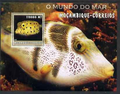 Mozambique 2002 Tropical Fish #2 perf s/sheet containing 1 value unmounted mint Yv 137, stamps on fish