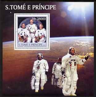 St Thomas & Prince Islands 2003 Space #1 perf s/sheet containing 1 value unmounted mint Mi BL454, Sc 1535, stamps on space