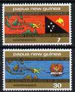 Papua New Guinea 1975 Independence perf set of 2 unmounted mint, SG 294-5, stamps on constitutions, stamps on maps, stamps on flags