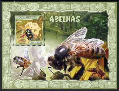 Mozambique 2007 Bees perf souvenir sheet unmounted mint Yv 150, stamps on insects, stamps on bees, stamps on maps