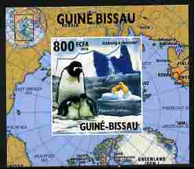 Guinea - Bissau 2010 Global Warming #5 - Penguin individual imperf deluxe sheet unmounted mint. Note this item is privately produced and is offered purely on its thematic..., stamps on environment, stamps on animals, stamps on weather, stamps on polar, stamps on maps, stamps on birds, stamps on penguins