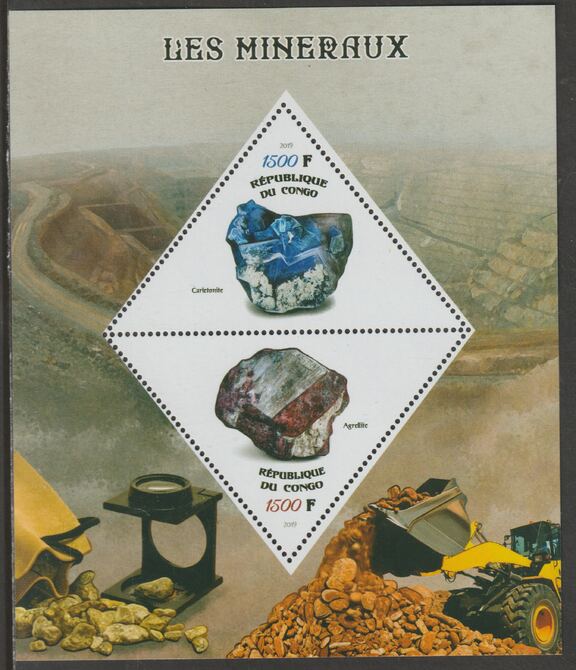 Congo 2019 Minerals perf sheet containing two triangular values unmounted mint, stamps on , stamps on  stamps on shaped, stamps on  stamps on triangular, stamps on  stamps on minerals