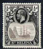 St Helena 1922-37 KG5 Badge Script 1/2d single with variety Top vignette frame line broken, Scratch across 3 lines of shading in front of rock and thin scratch through hu..., stamps on , stamps on  kg5 , stamps on ships, stamps on 