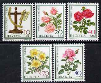 Switzerland 1982 Pro Juventute Roses set of 5 unmounted mint SG J278-82, stamps on , stamps on  stamps on switzerland 1982 pro juventute roses set of 5 unmounted mint sg j278-82