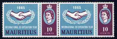 Mauritius 1965 International Co-operation Year  10c unmounted mint pair, one stamp with 'flaw between I & T' SG334var, stamps on communications, stamps on  icy , stamps on united nations