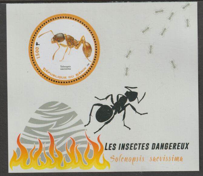 Benin 2018 Endangered Insects - Fire Ant perf deluxe m/sheet containing one circular value unmounted mint, stamps on shape, stamps on insects