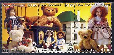 New Zealand 2000 Health - Teddy Bears & Dolls perf se-tenant block of 6 unmounted mint, SG 2360-65, stamps on children, stamps on medical, stamps on teddy bears, stamps on toys, stamps on dolls, stamps on 